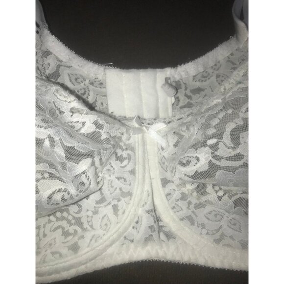 Bali Lace N Smooth Underwire Bra 38D - Picture 2 of 4